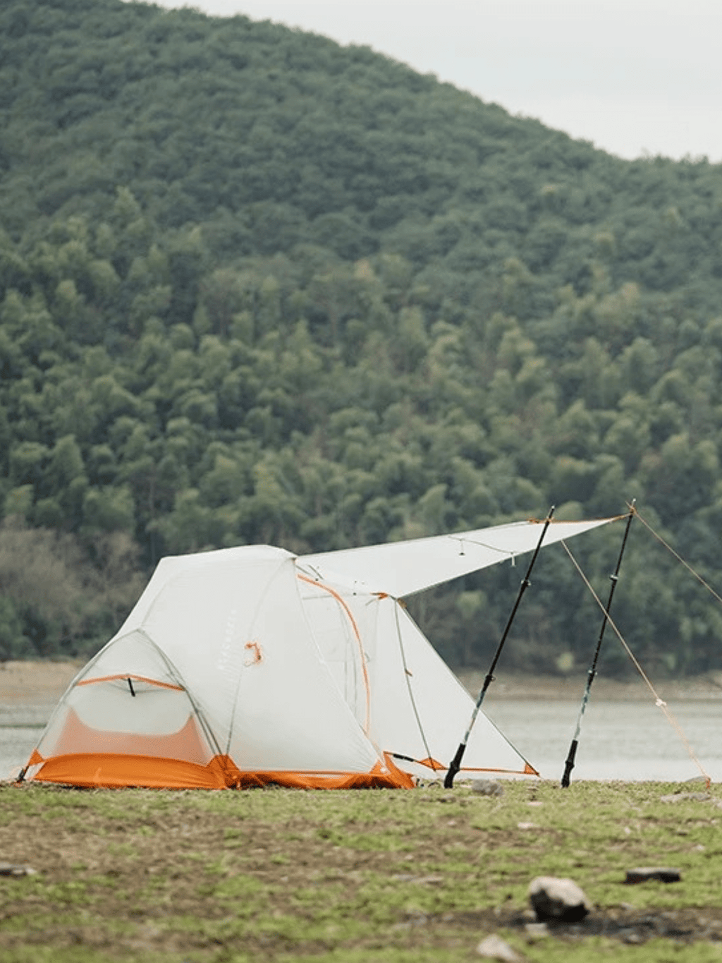 Zelt Ultraleicht Weiß Und Orange Hiking Planet